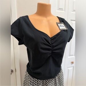 NWT under armour athletic works black ruched short sleeve top size XL